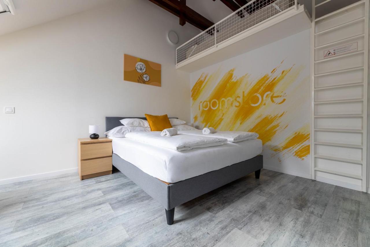 Roomstore Studio Apartments Еґер Екстер'єр фото