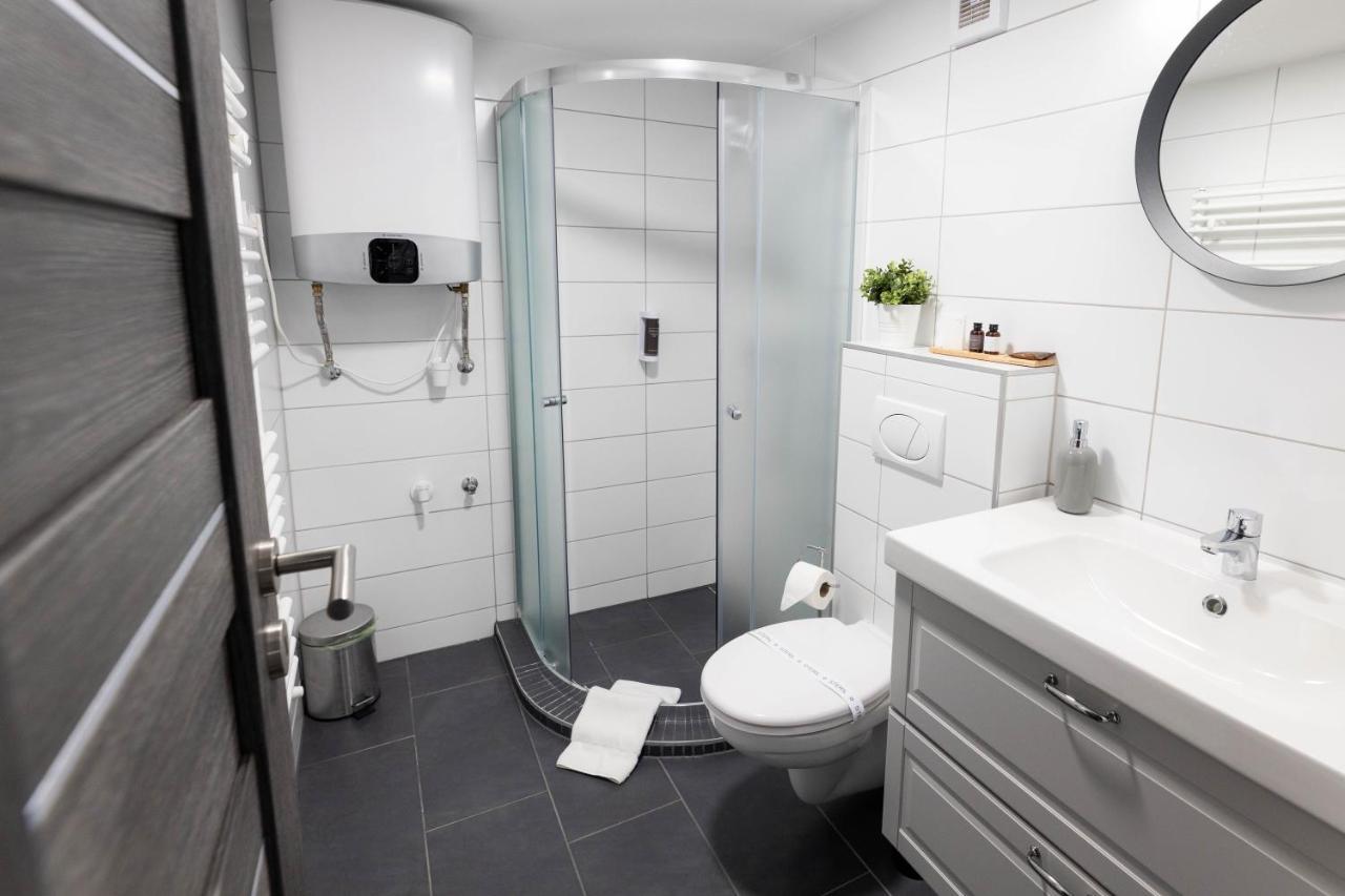 Roomstore Studio Apartments Еґер Екстер'єр фото