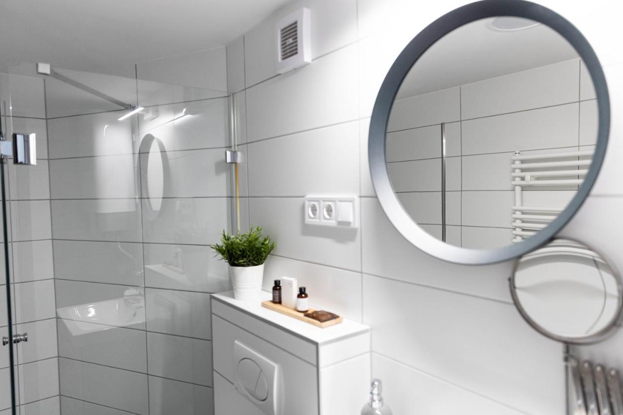 Roomstore Studio Apartments Еґер Екстер'єр фото