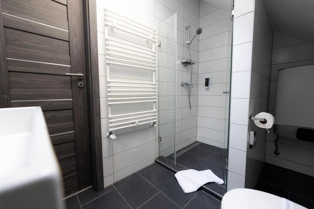 Roomstore Studio Apartments Еґер Екстер'єр фото