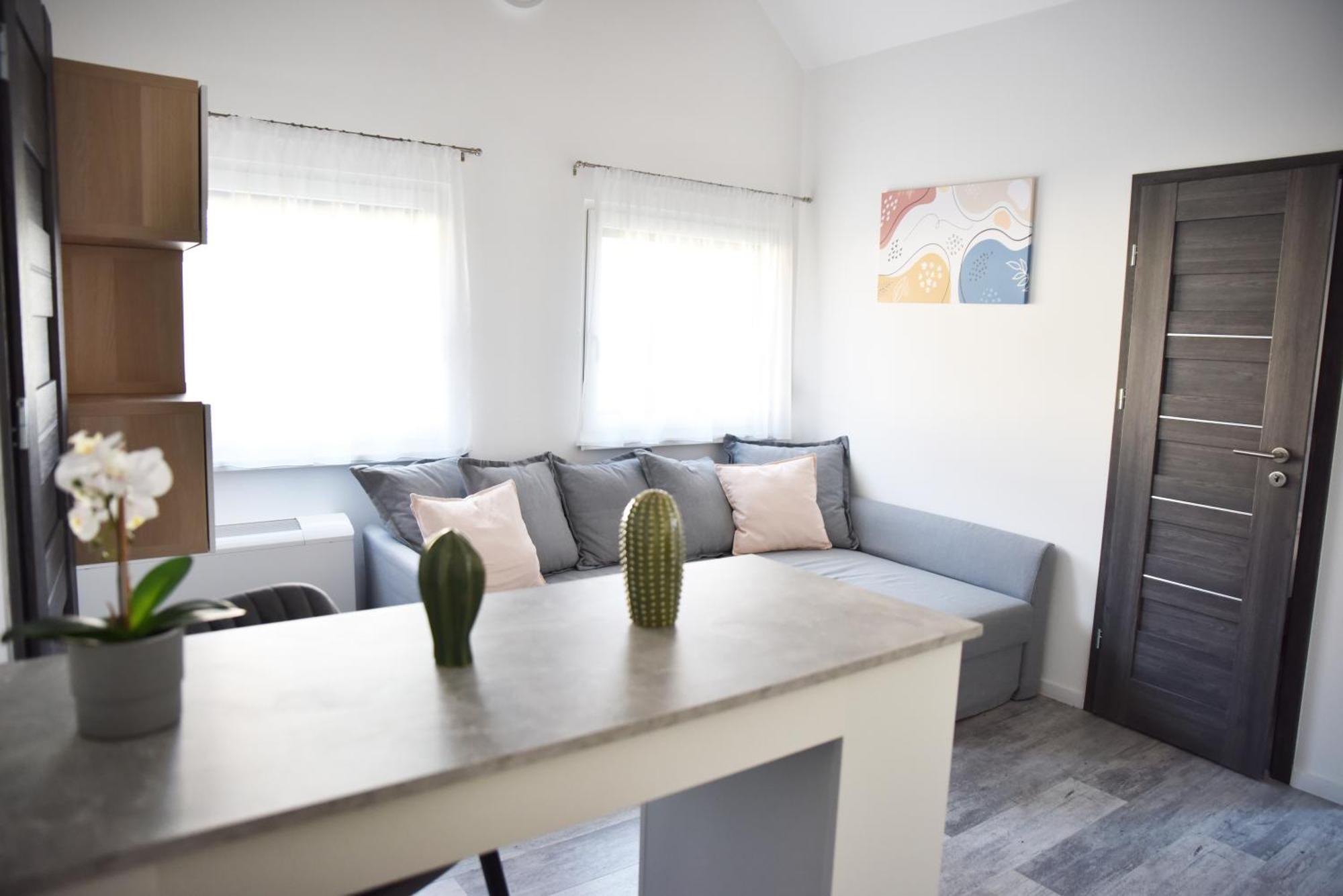 Roomstore Studio Apartments Еґер Екстер'єр фото